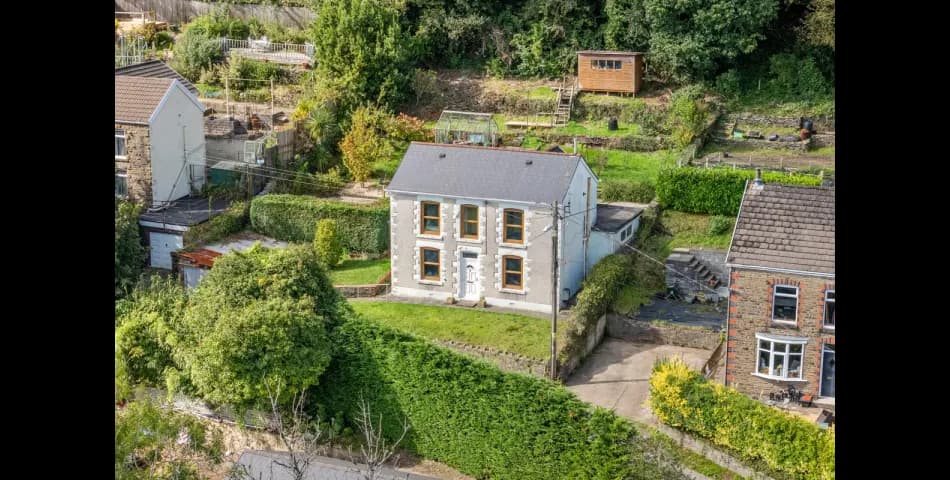Property Image 0