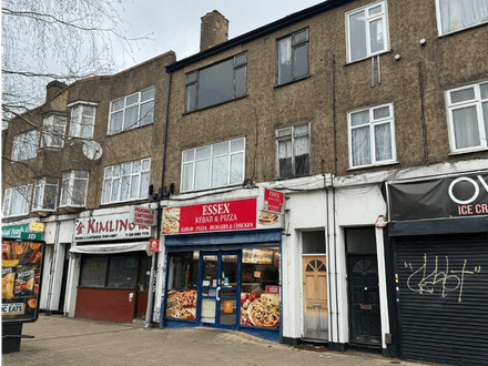Low Lease Two Bedroom Apartment - Dagenham, (RM8)